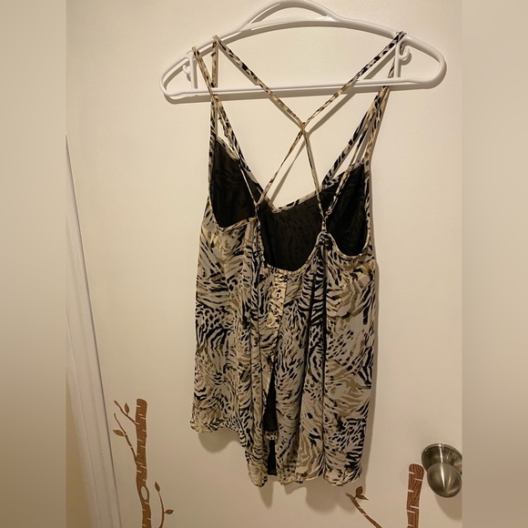 Guess top - Picture 2 of 3